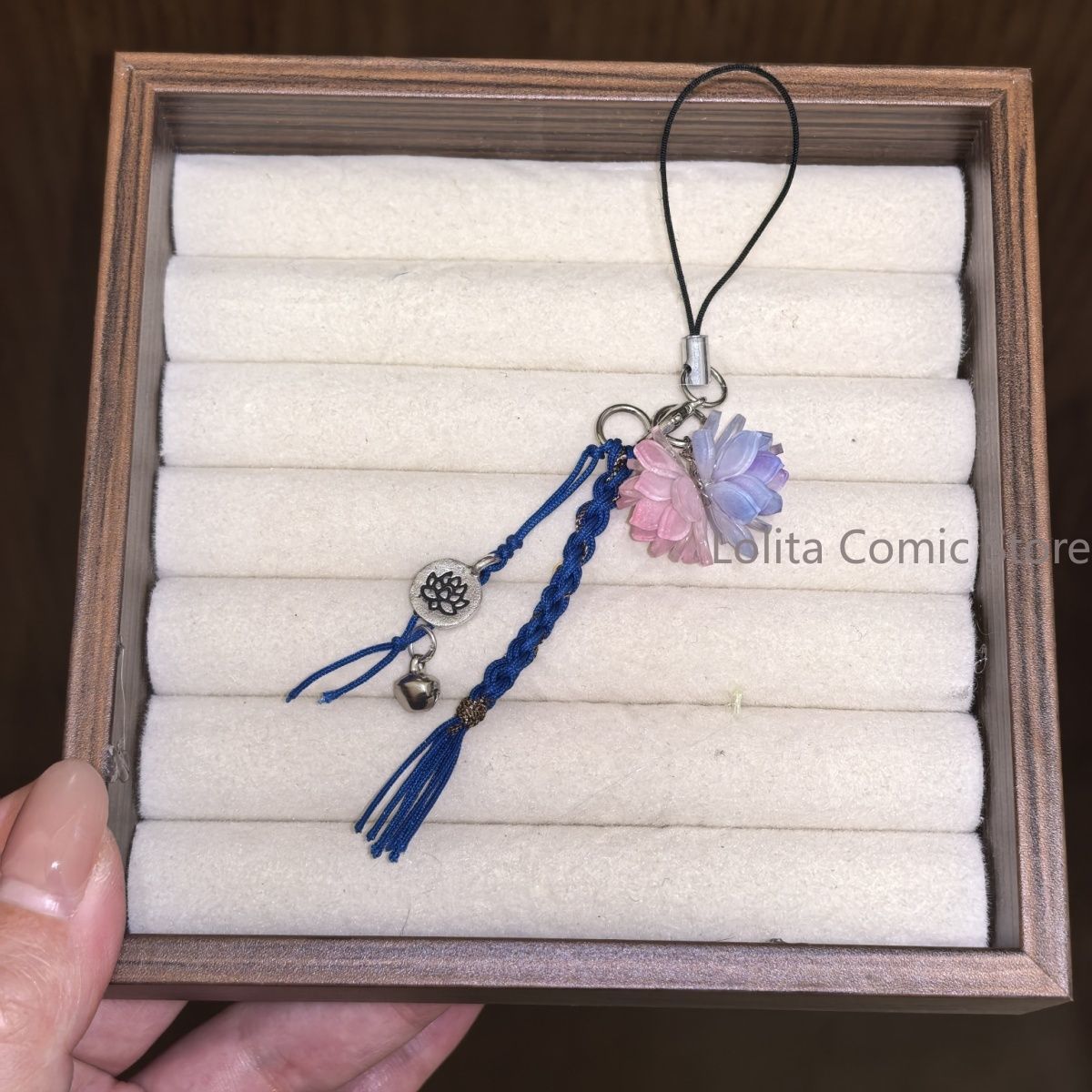 Anime Love and Deepspace Caleb - Phone Accessories In China reseña y precio